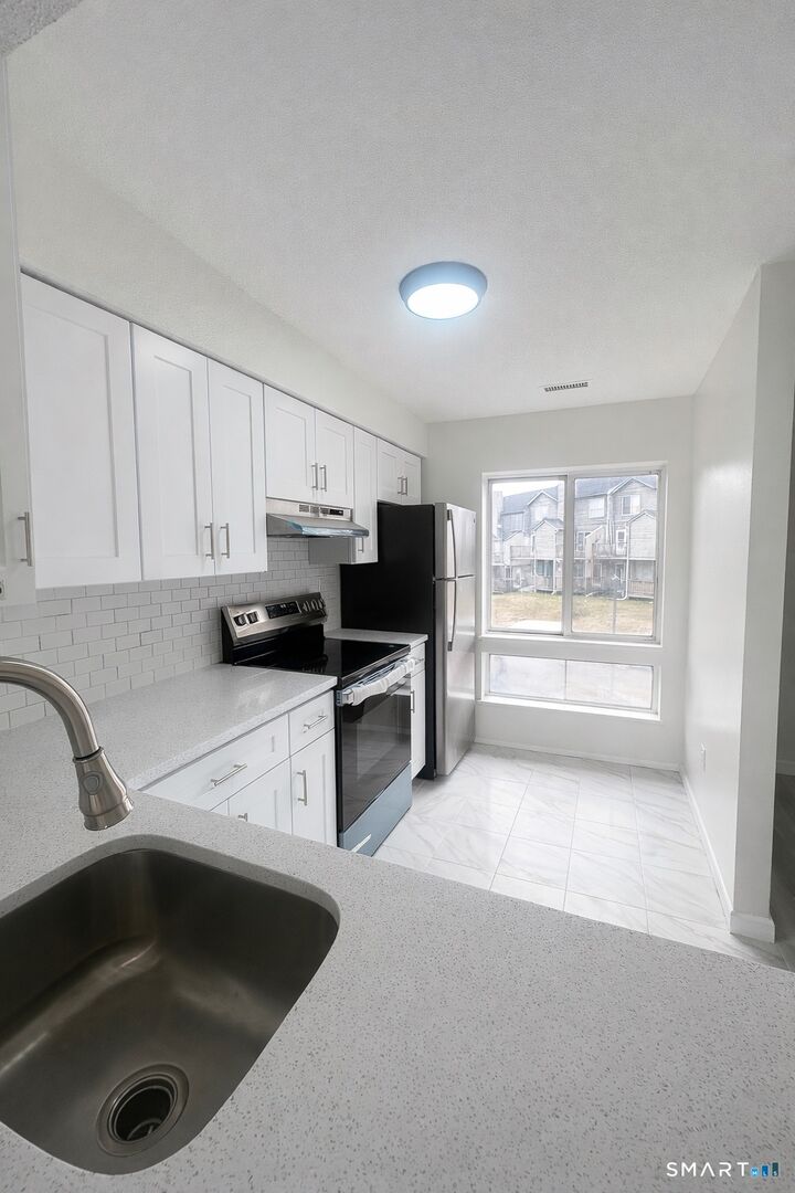 Property Photo:  1423 Quinnipiac Avenue 602  CT 06513 