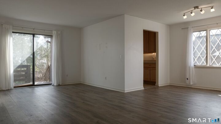 Property Photo:  23 Derbyshire 23  CT 06418 