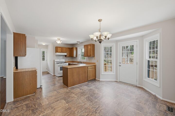 Property Photo: 111 Rock Pointe Lane NC 27513