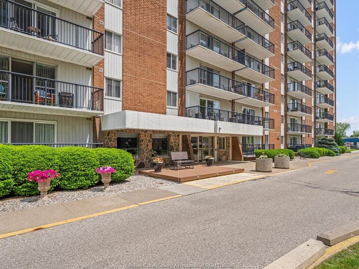 Property Photo:  8591 Riverside Drive 1101  ON N8S 1G3 