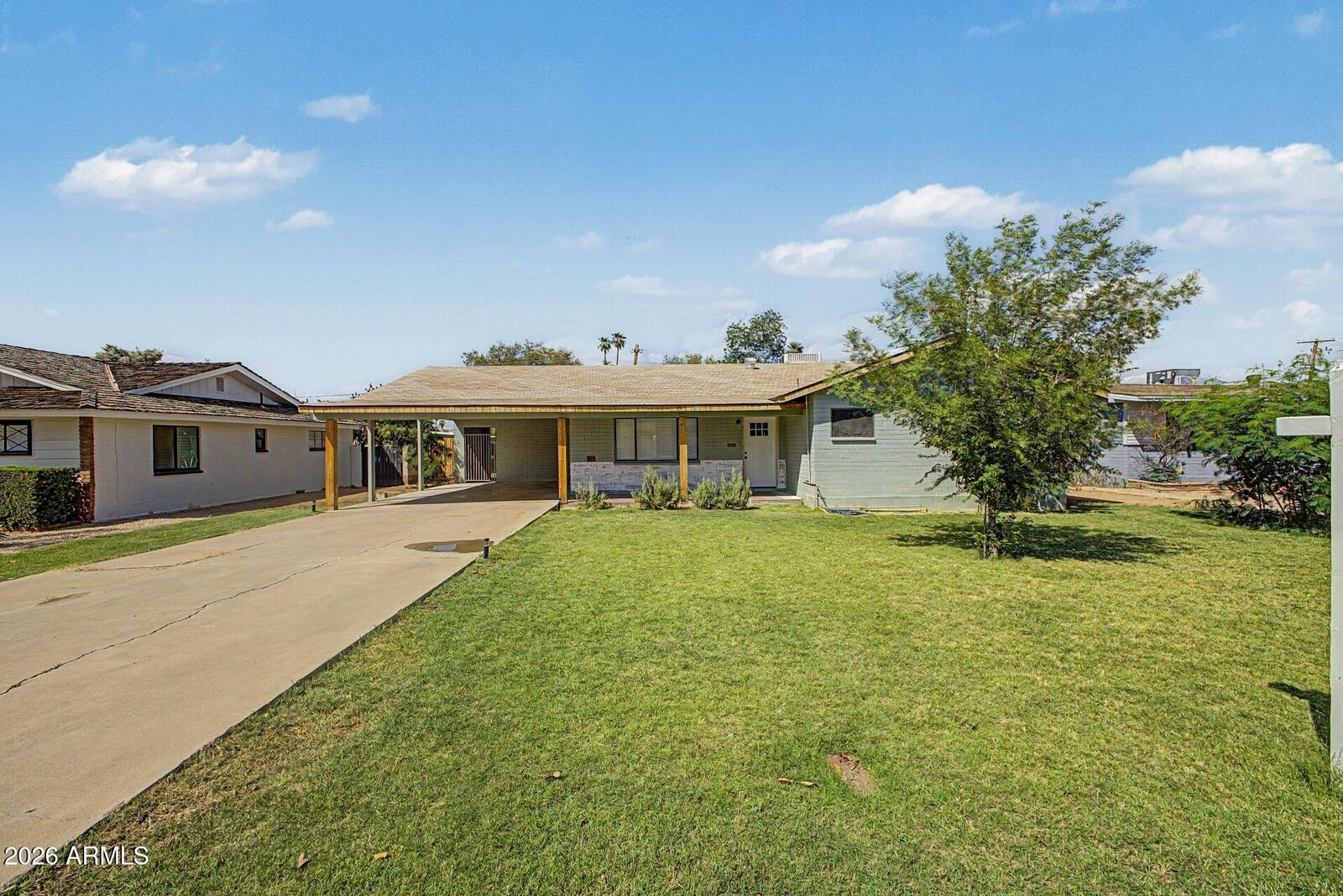 Property Photo: 5828 W Morten Avenue AZ 85301