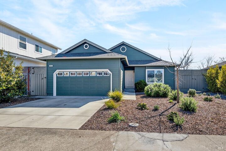 Property Photo:  1932 Camino Del Prado  CA 95403 