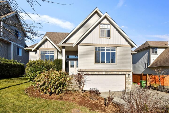 Property Photo: 31493 Spur Avenue BC V2T 6W9