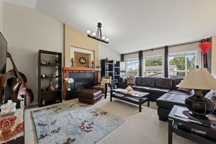 Property Photo: 11982 230 Street BC V2X 7Z8