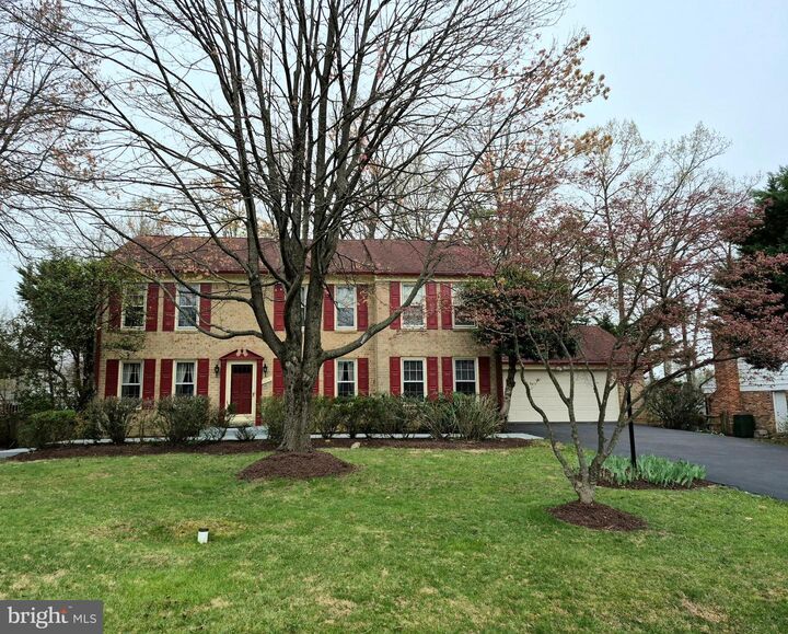 Property Photo:  9916 Glenolden Drive  MD 20854 