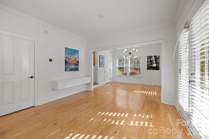 Property Photo:  2060 Euclid Avenue  NC 28203 