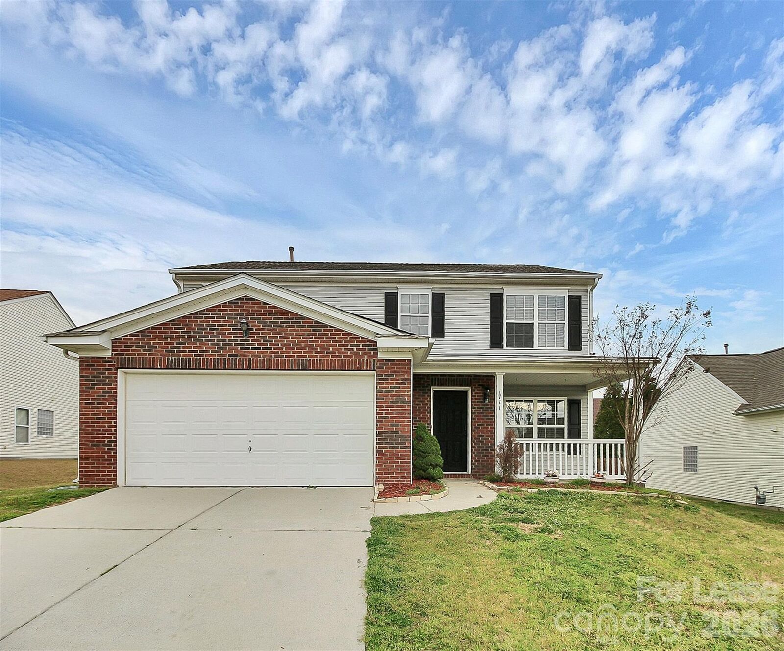 Property Photo:  1711 Rustic Arch Way  NC 28078 