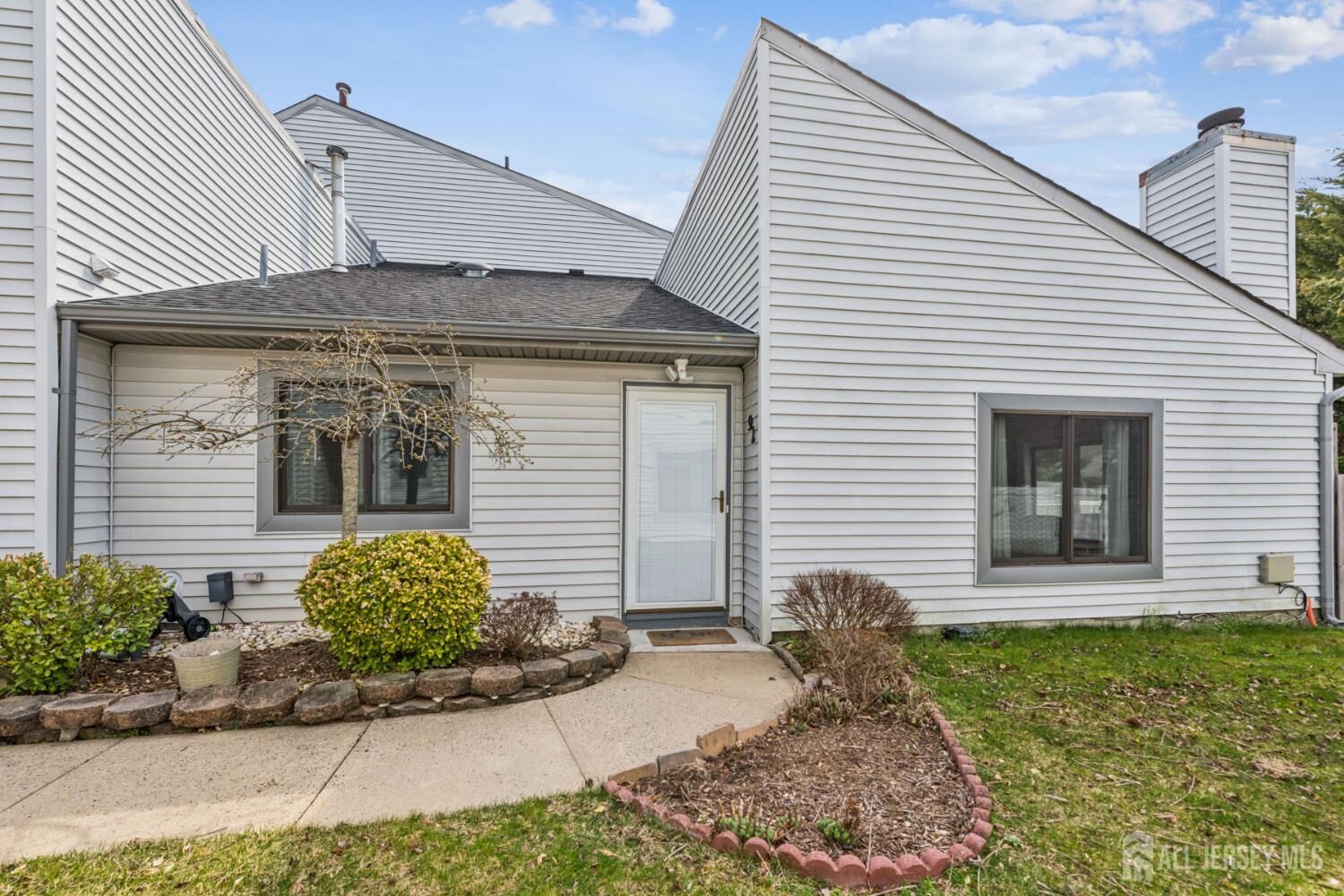 Property Photo: 92 Lexington Circle NJ 07747