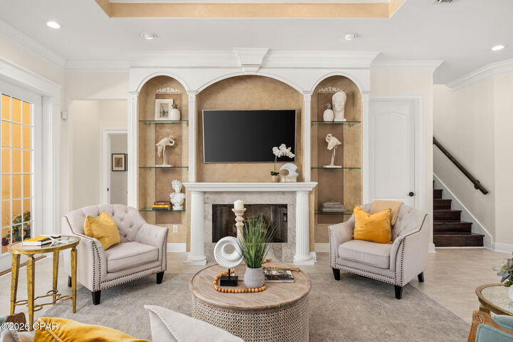 Property Photo: 102 Royal Palm Boulevard FL 32408