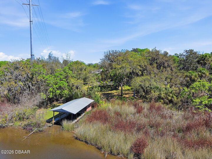 Property Photo:  6491 Spruce Creek Road  FL 32127 