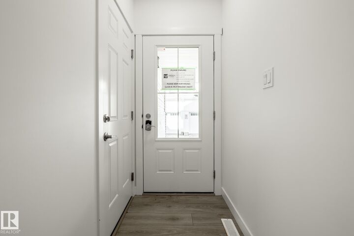 Property Photo:  7110 Keswick Common SW 29  AB T6W 5P7 