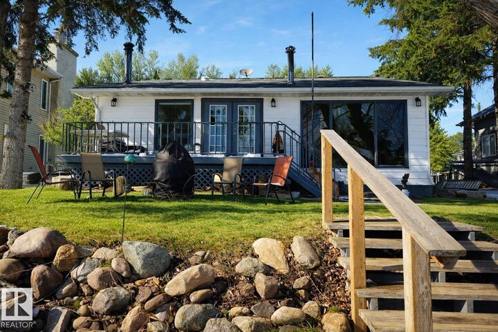 707 7 Street — photo 1
