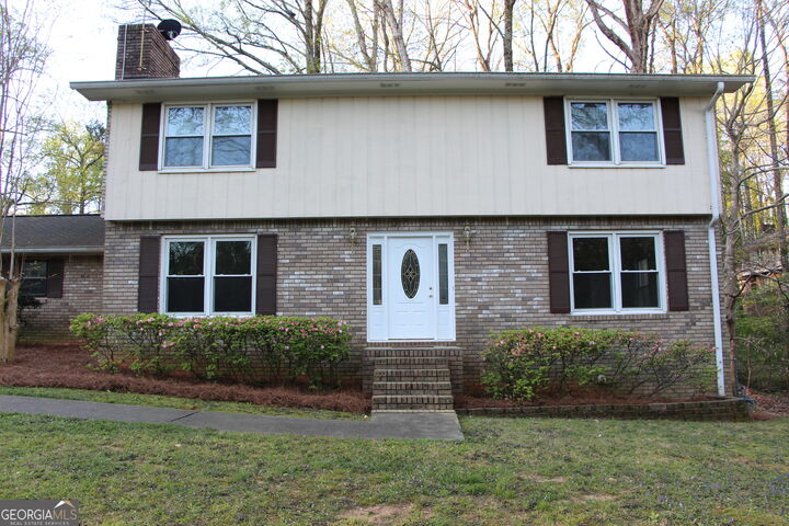 Property Photo:  620 Oakstone Way  GA 30075 