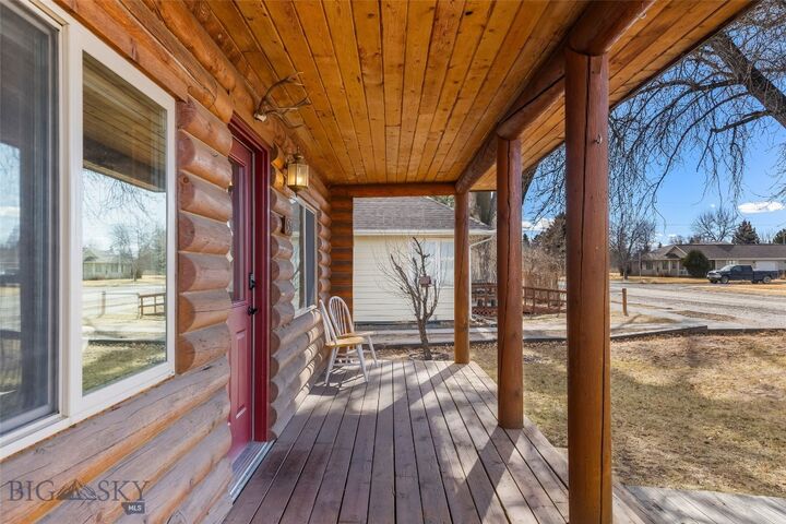 Property Photo:  515 2nd Avenue W  MT 59752 