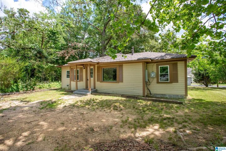 Property Photo:  381 Crocker Road  AL 35120 