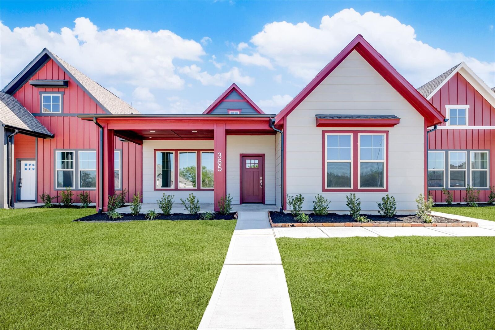 Property Photo: 365 Legacy Point Drive B TX 77474