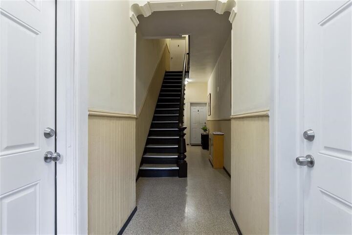 Property Photo: 278 2nd St 6 (3R) NJ 07302