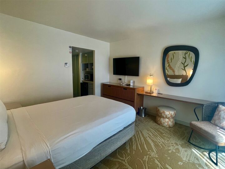 Property Photo: 410 Atkinson Drive 957 HI 96814