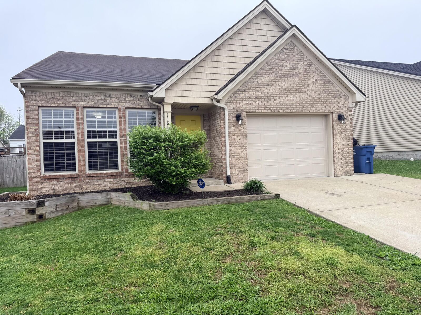 Property Photo:  118 Grisham Drive Drive  KY 40324 