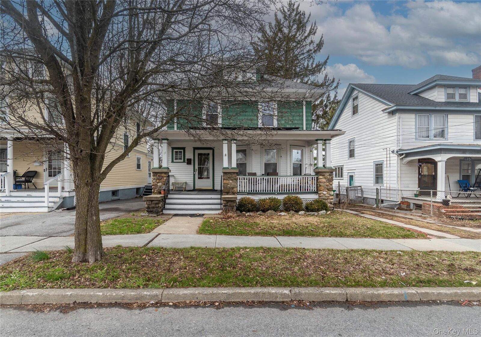 Property Photo:  17 Streit Avenue  NY 12603 