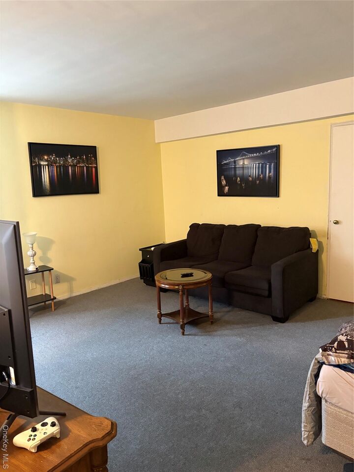 Property Photo: 611 Palmer Road 20 NY 10701