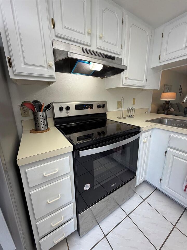 Property Photo:  204 Windward Place 36  FL 34677 