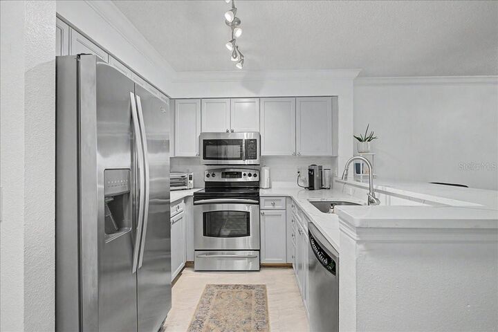 Property Photo:  2400 Feather Sound Drive 733  FL 33762 