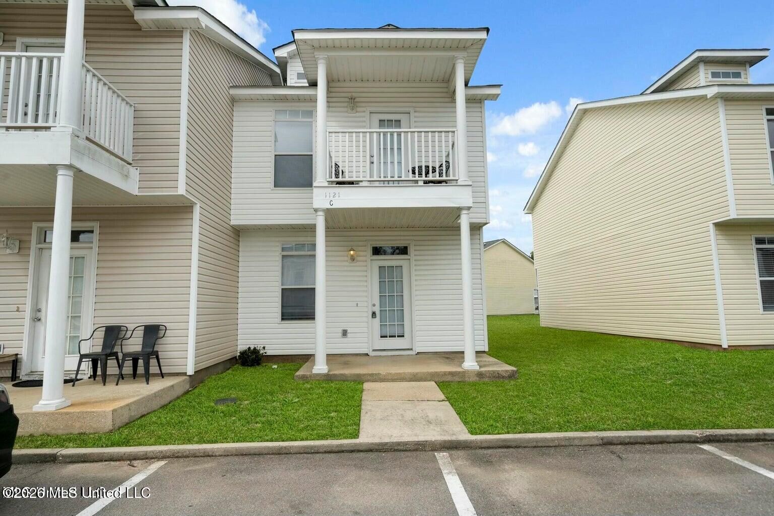 Property Photo:  1121 Century Oaks Drive  MS 39507 