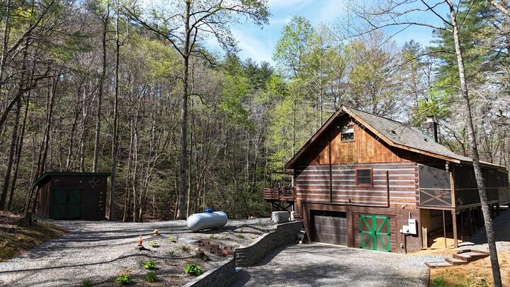 Property Photo:  520 Farmer Drive  NC 28906 