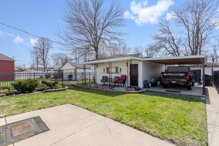 Property Photo: 343 W 124th Street IL 60628