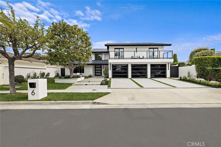 Property Photo:  6 Monterey Circle  CA 92625 