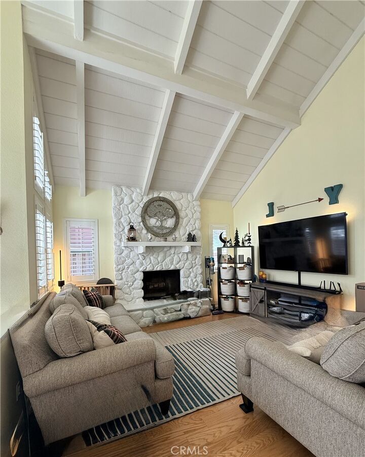 Property Photo:  2165 Canyon Dr. #B-1  CA 92627 