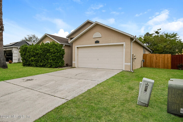 Property Photo: 7319 Wood Duck Road FL 32244
