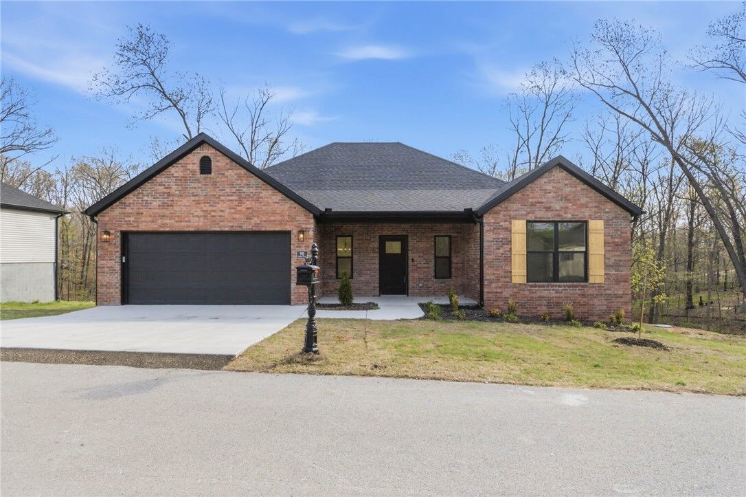 Property Photo:  98 Selkirk Drive  AR 72715 