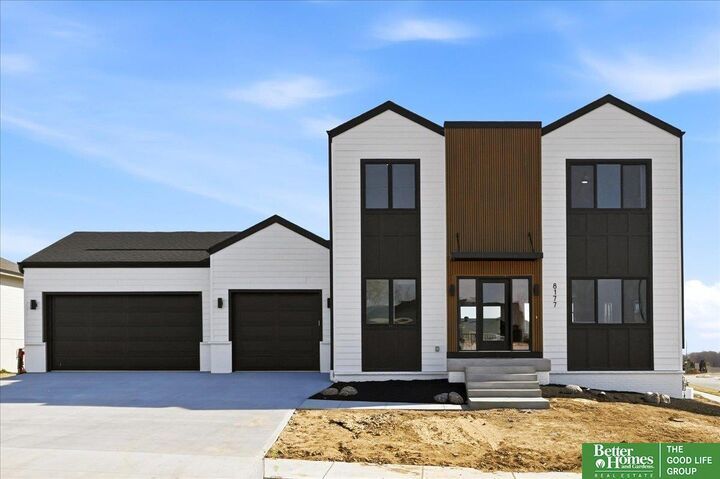 Property Photo:  8177 S 185 Street  NE 68136 