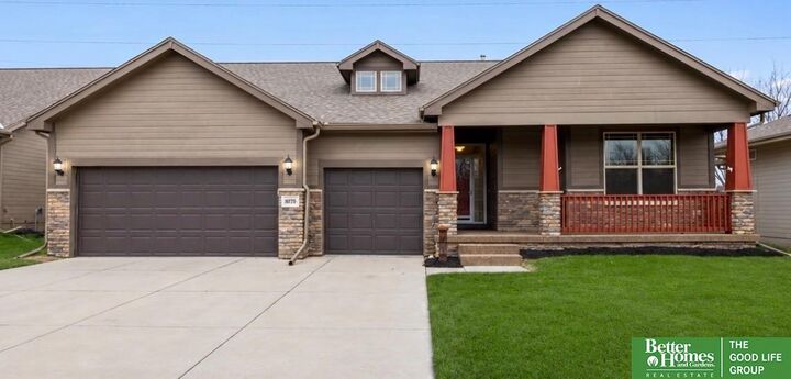 Property Photo: 18721 Mason Street NE 68022