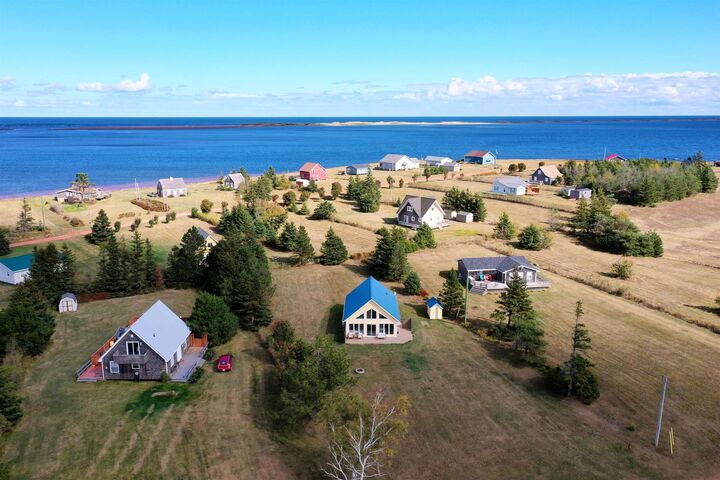 Property Photo:  433 Hebrides Lane  PE C0B 1M0 