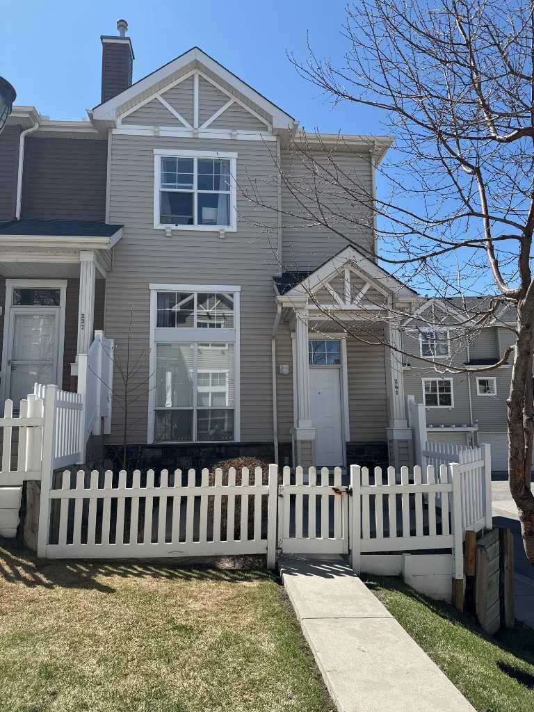 Property Photo: 241 Elgin Gardens SE AB T2Z 4T6
