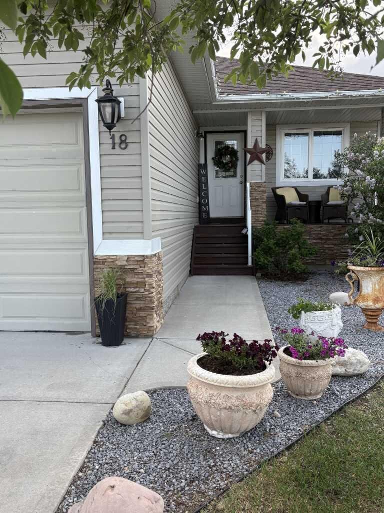 Property Photo:  18 Wyndham Park View  AB T0J 0M0 