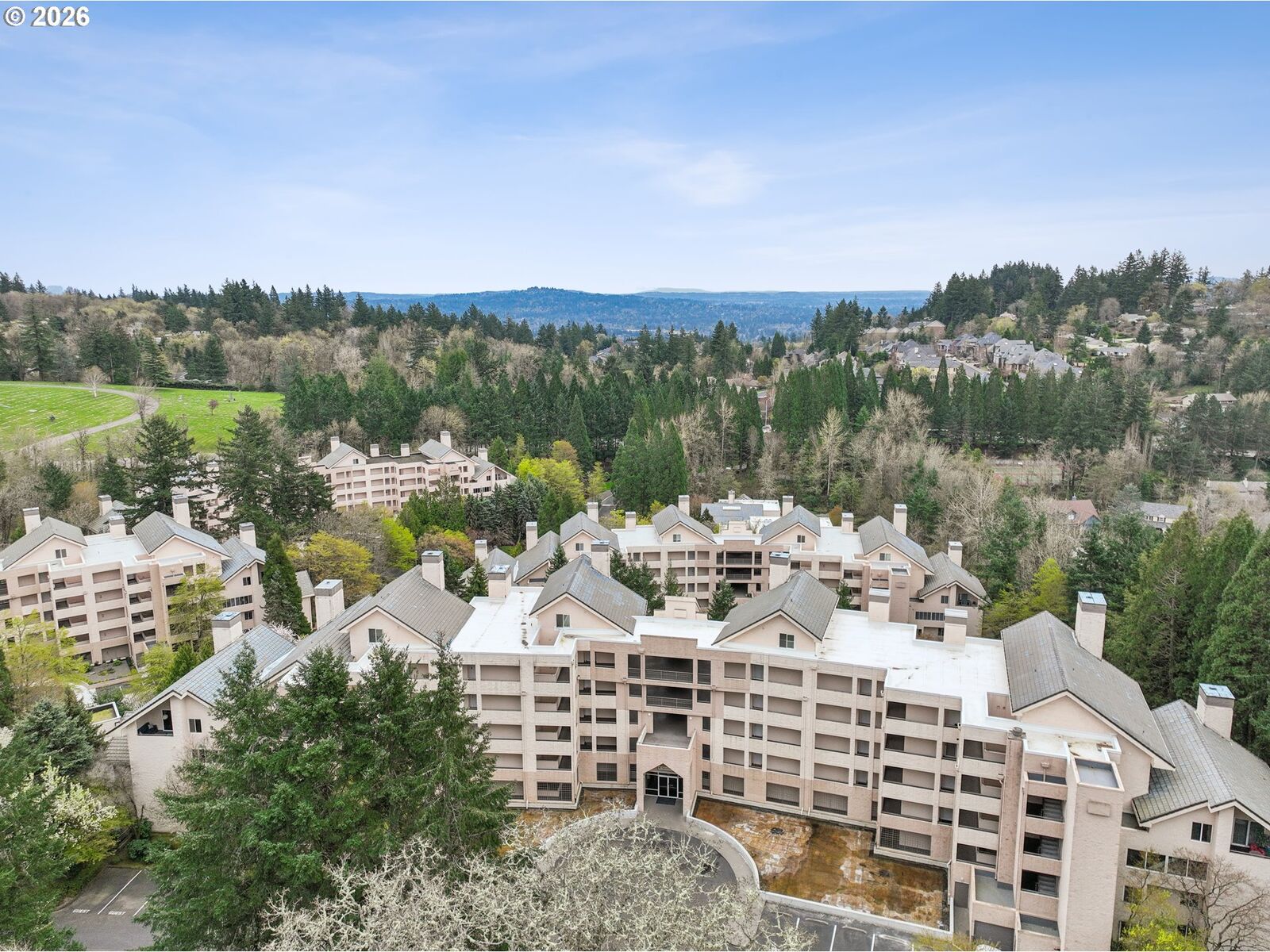 Property Photo:  6665 W Burnside St 430  OR 97210 
