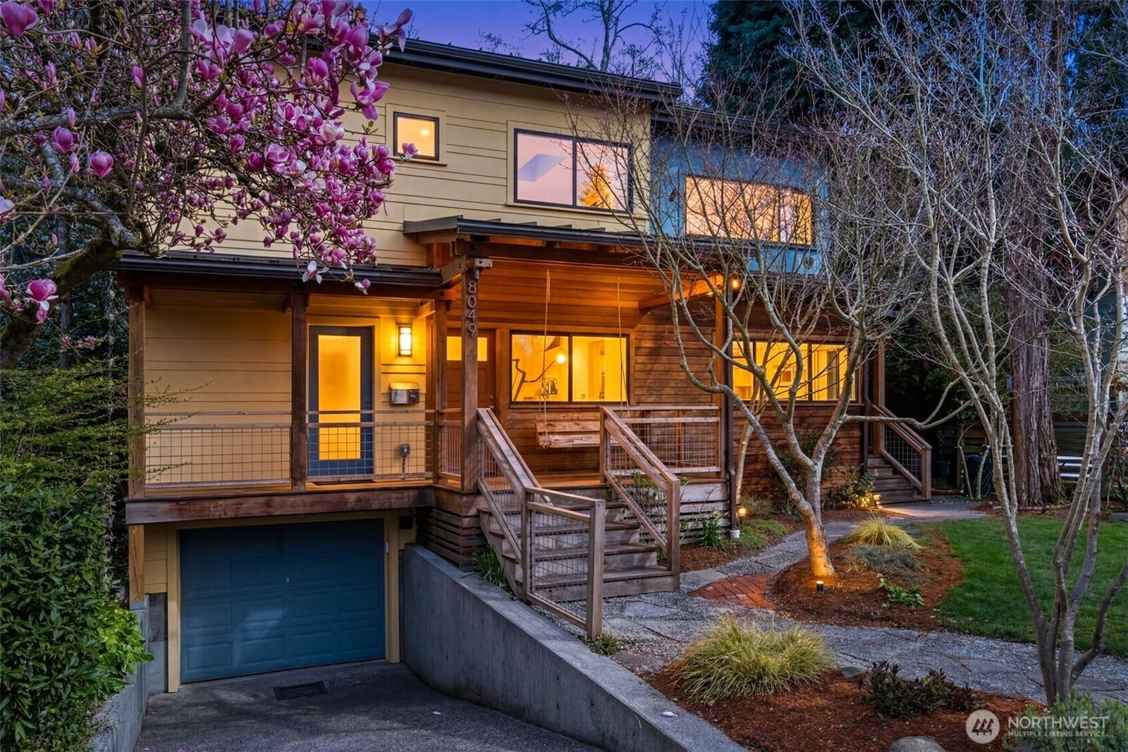 Property Photo:  8049  44th Avenue NE  WA 98115 