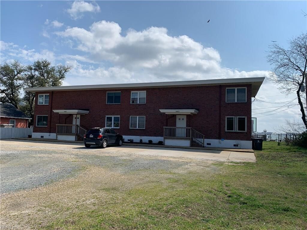 Property Photo:  1407 Bayville St 8  VA 23503 