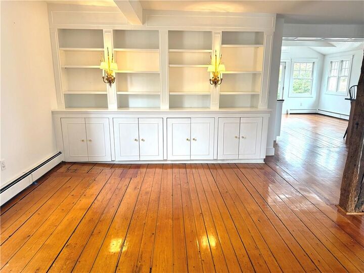 Property Photo:  3 Vicksburg Place  RI 02840 