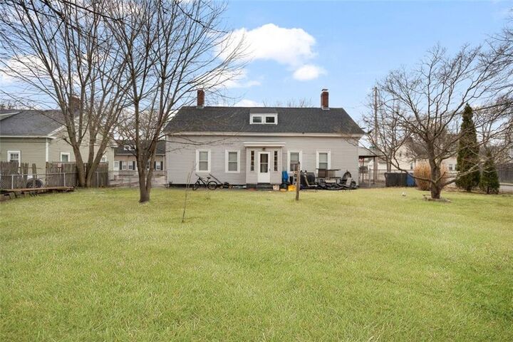 Property Photo:  49 Oak Street  RI 02910 