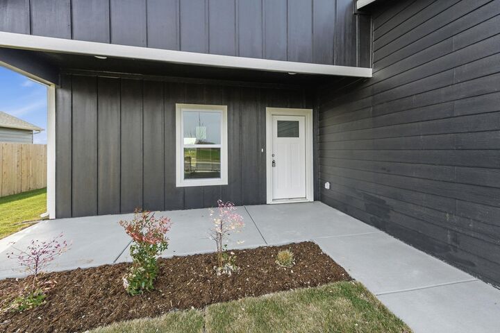 Property Photo:  355 N Woodstone St  KS 67037-7814 