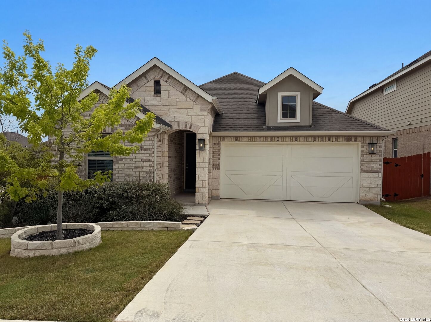 Property Photo: 1613 Couser TX 78132
