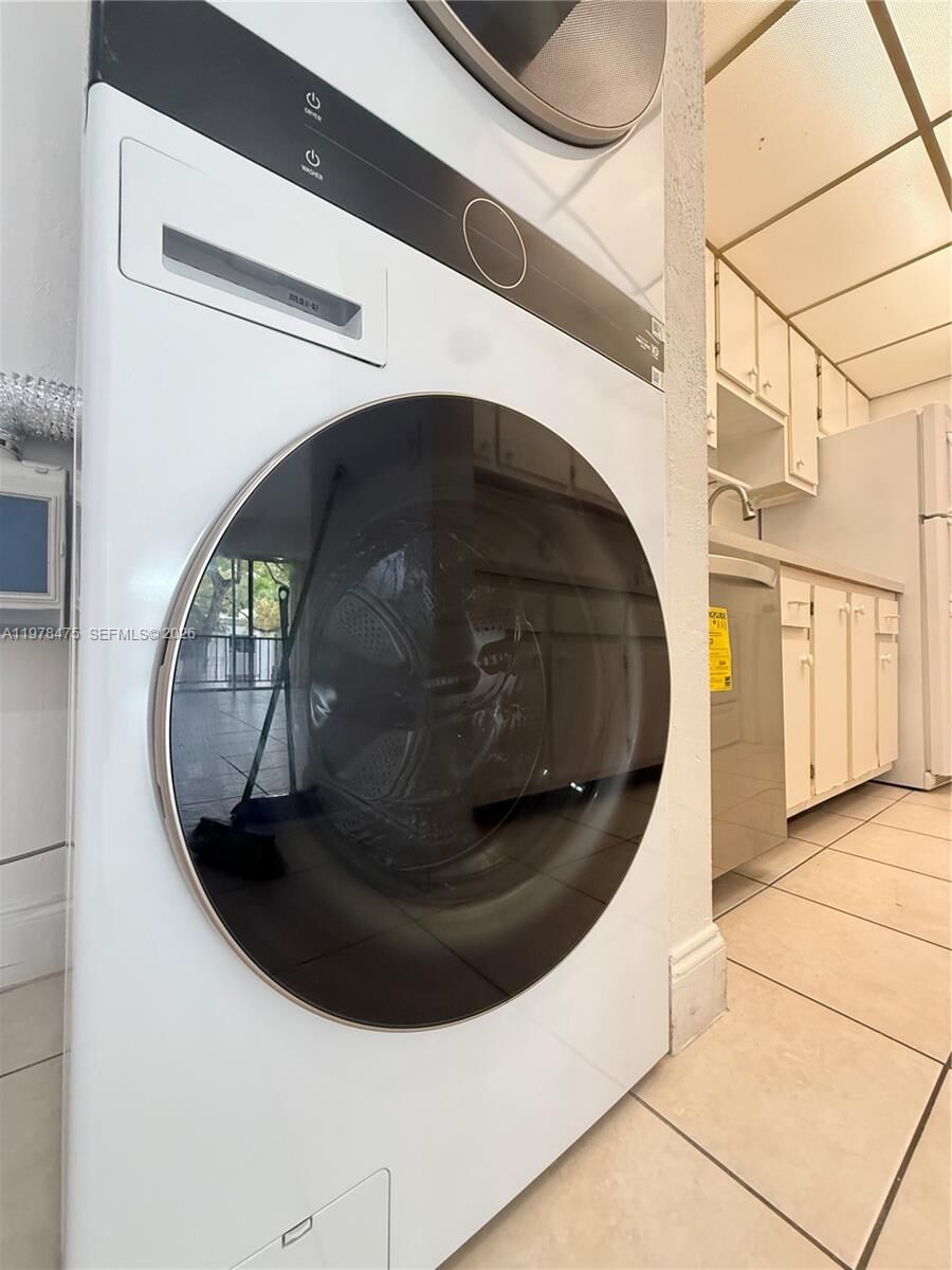 Property Photo:  7949 SW 104 St 213-D  FL 33156 