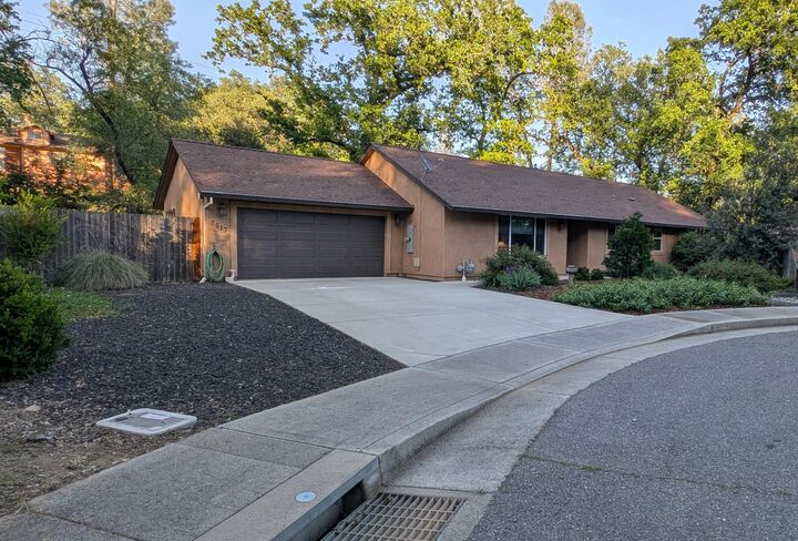Property Photo: 2517 Smith Avenue CA 96019