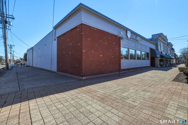 Property Photo:  3680 Main Street  CT 06614 