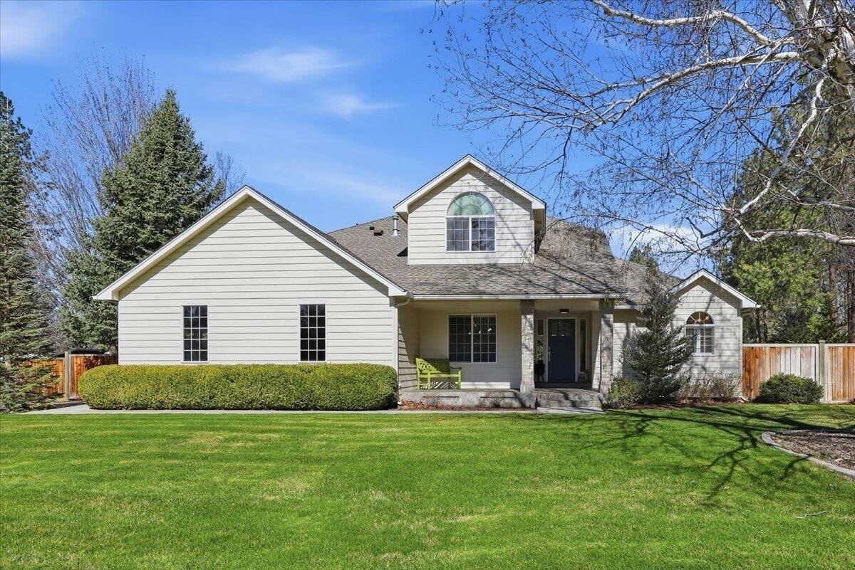 Property Photo:  17404 Springview Ln  WA 99026 